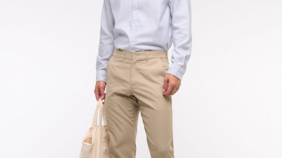 How to Style Chinos Outfits for Men