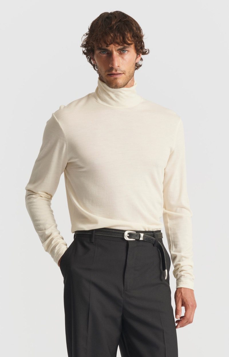 Off-white turtleneck from Son of a Tailor