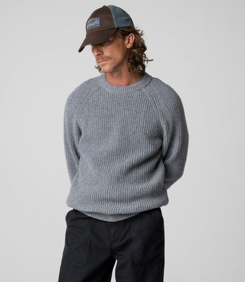 Grey ribbed fisherman sweater with raglan sleeves