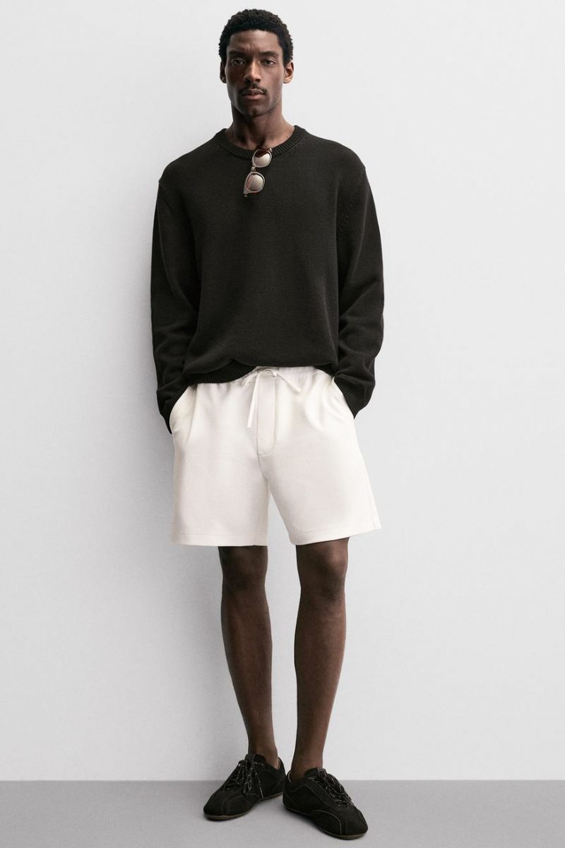 How to style shorts for men