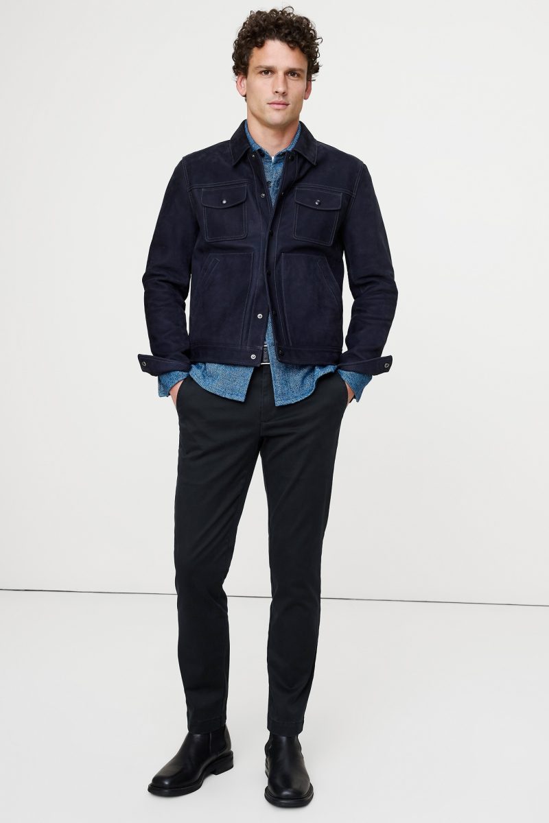 What to wear with black pants